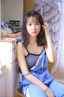 局长含了一整晚我的奶头