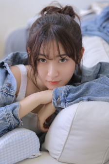 16岁女RAPPER台湾