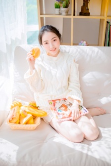 龚玥菲多大